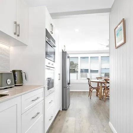 Villa Amaroo Nelson Bay Exterior photo