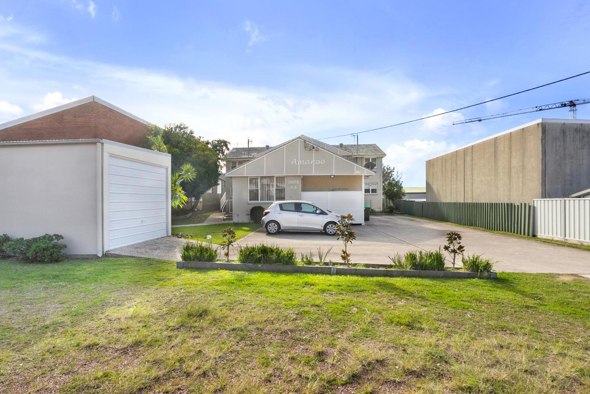 Amaroo Apartment